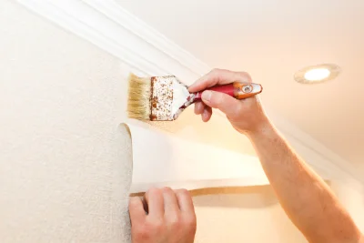 Pose de papier peint à Ondes — revêtements muraux et toiles de verre